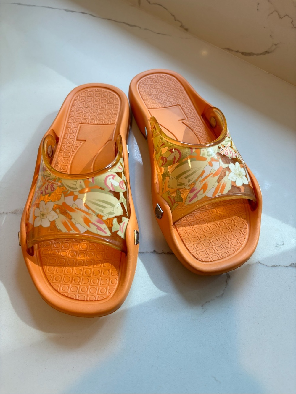 Vintage Salvatore Ferragamo Y2K Orange Koi Fish Jelly Slide Sandals Womens 8.5